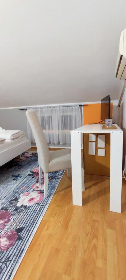 Villa Monera Apartments & Rooms & Free Garage Mostar Kültér fotó