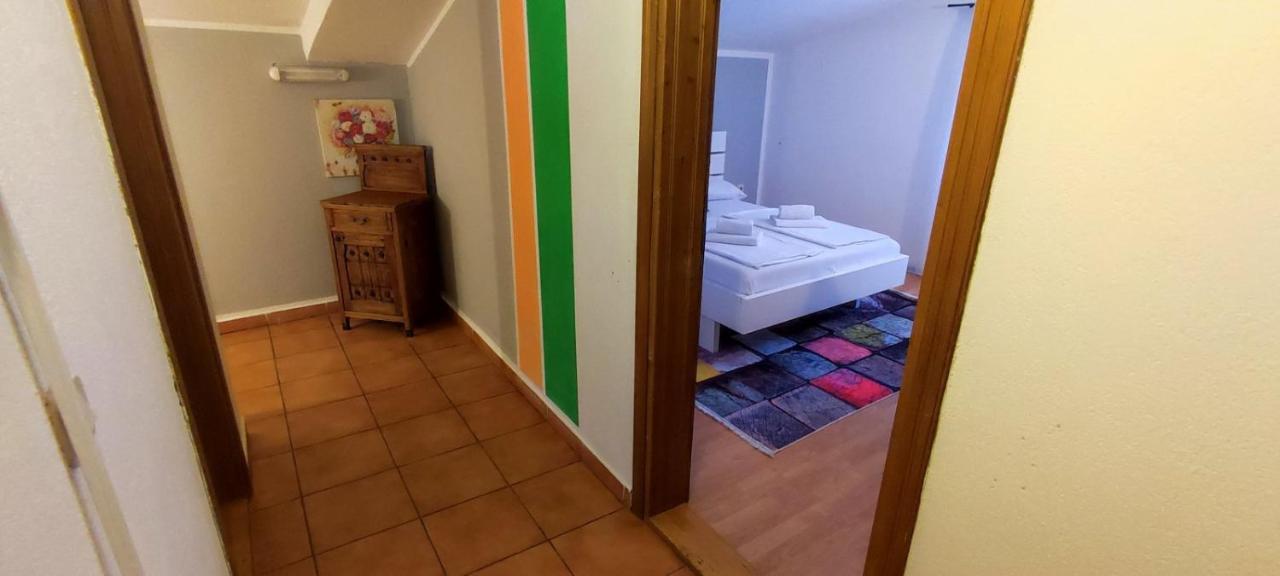 Villa Monera Apartments & Rooms & Free Garage Mostar Kültér fotó