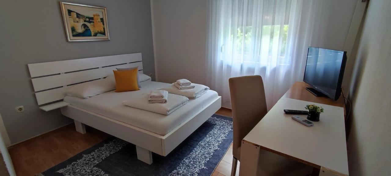 Villa Monera Apartments & Rooms & Free Garage Mostar Kültér fotó