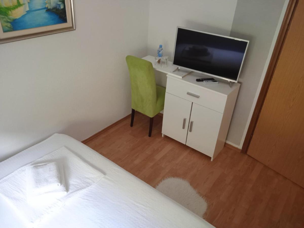Villa Monera Apartments & Rooms & Free Garage Mostar Kültér fotó