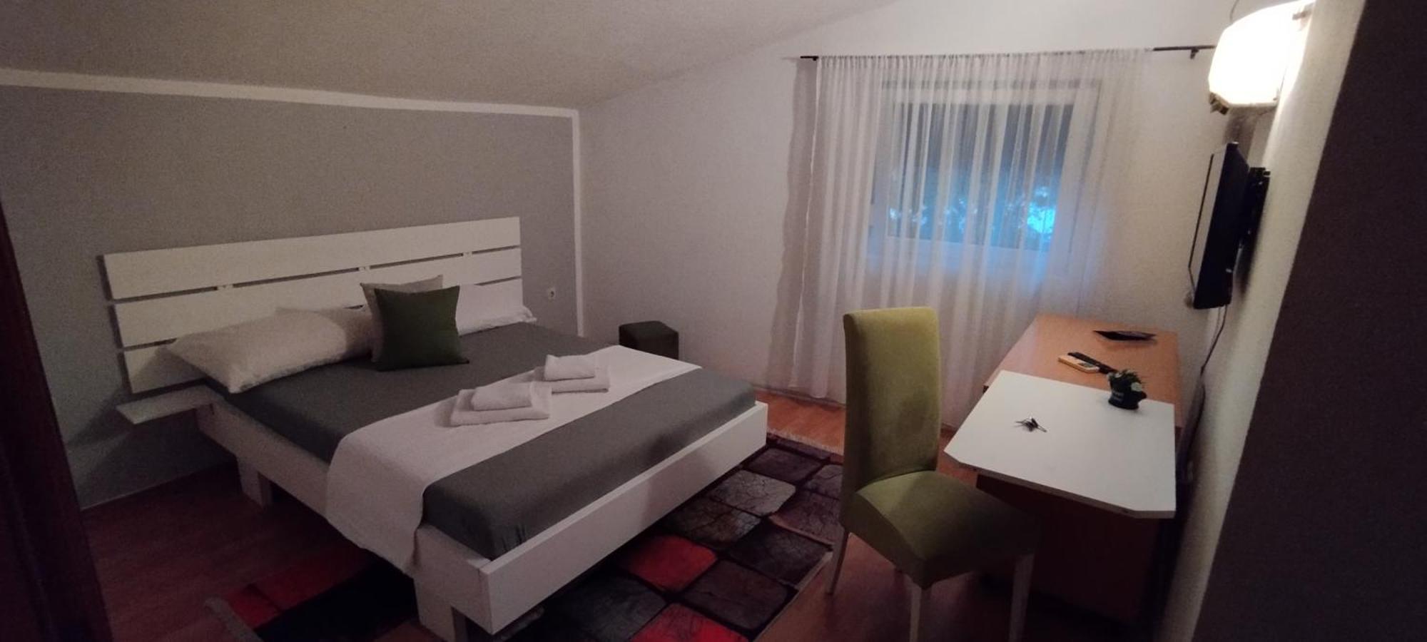 Villa Monera Apartments & Rooms & Free Garage Mostar Kültér fotó